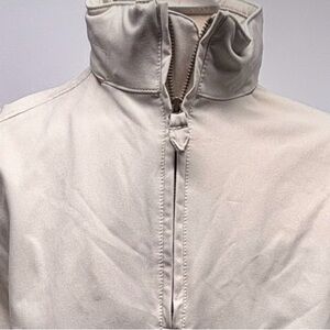 Callaway Men's Light Beige Golf High Collar Windbreaker with hidden hood